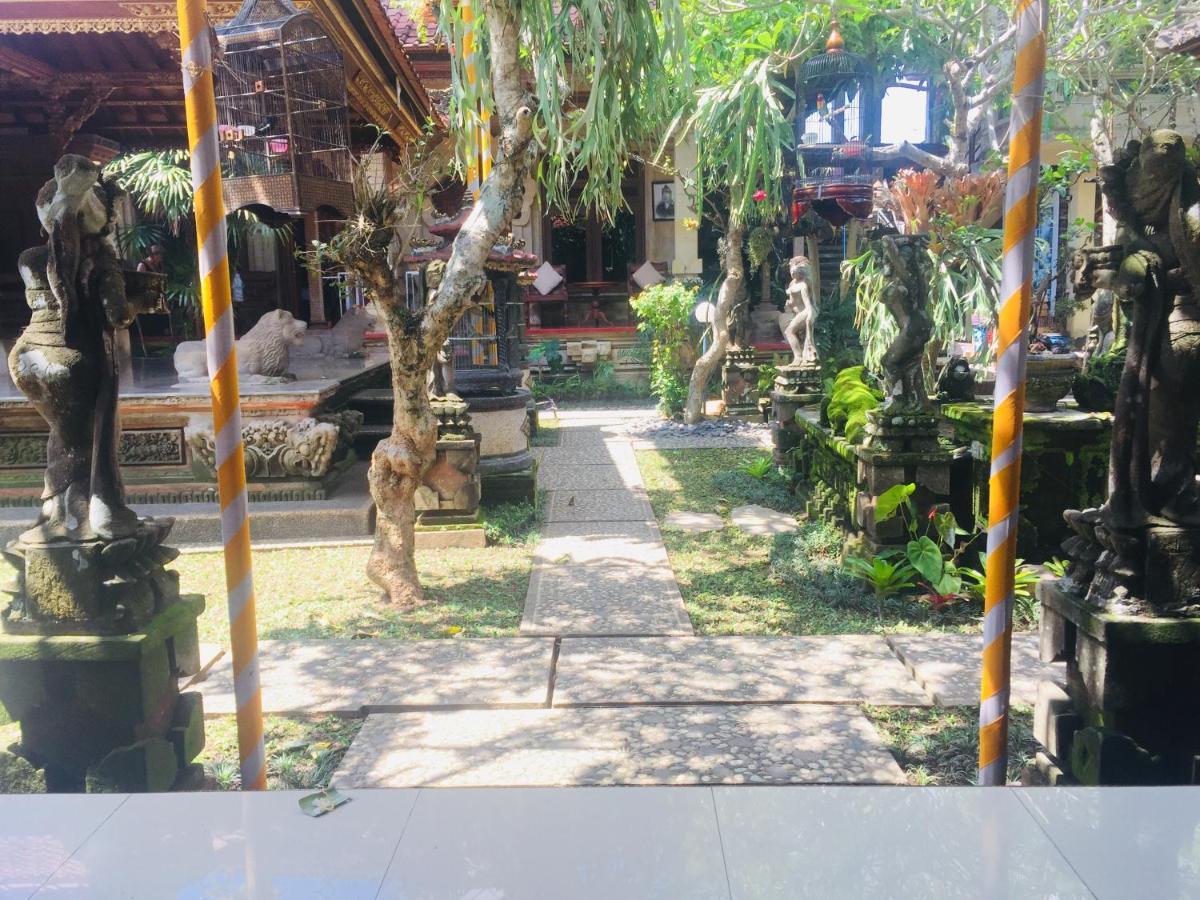Tungeh Inn Ubud Exteriör bild