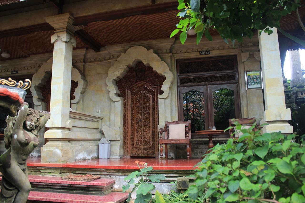 Tungeh Inn Ubud Exteriör bild